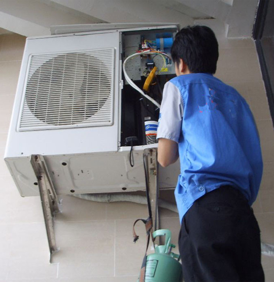 凤凰空调开机无反应维修